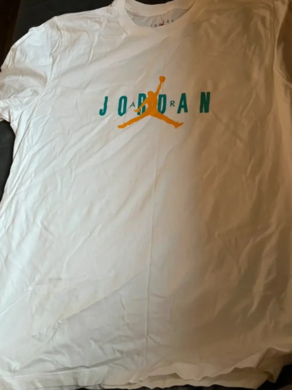 Jordan Air T-Shirt Men AOP Sail/New Emerald/Taxi